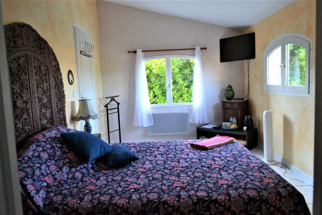 La Perle De Ceylan Hotel มงตาญัค ภายนอก รูปภาพ